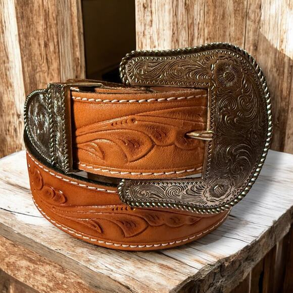Western Belt Unisex Tan Tooled Leather Cowboy Cowgirl with Western Buckle Set 30